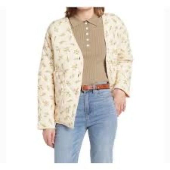 Elodie Cream Quilted Floral Jacket, size Medium - Picture 1 of 4